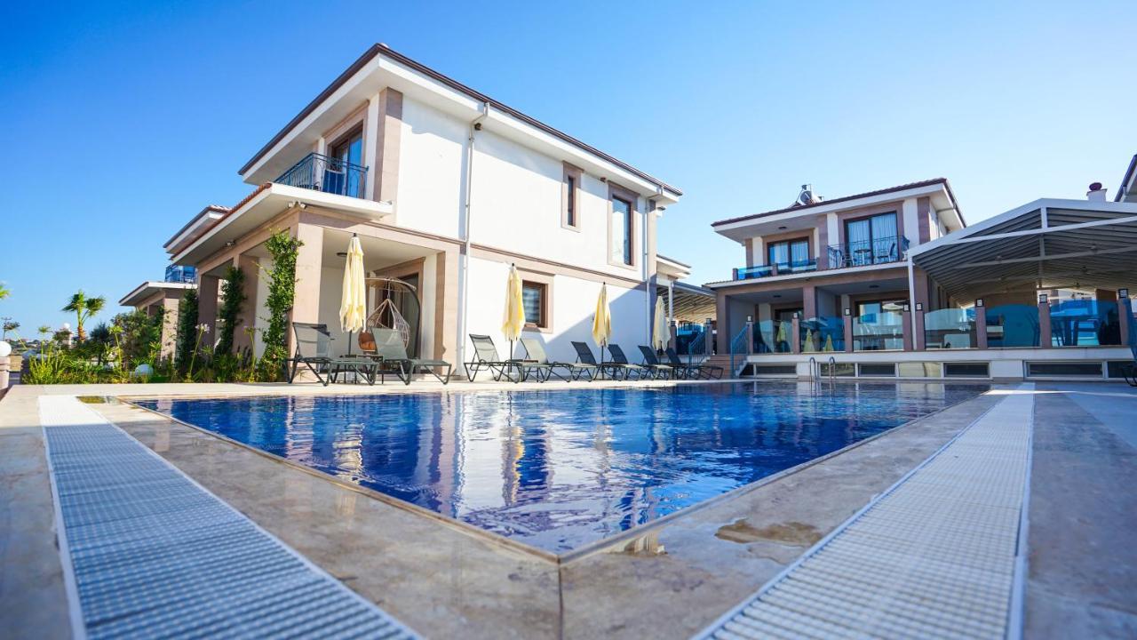 Rota Seaside Otel Cunda Exteriér fotografie